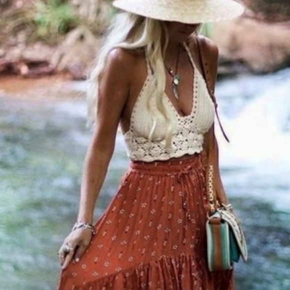Threadzwear Tops - 62920 Handmade Crochet Halter Top